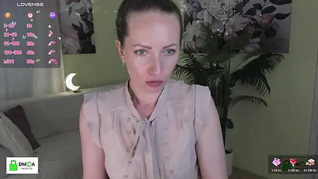 Snapshot of Queenymel chatting on 07-16-26, 04:24 Queenymel online show from 07-16-26, 04:24