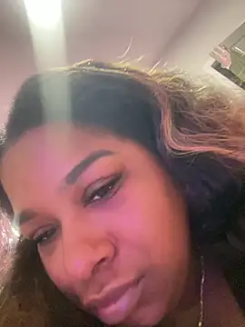 Snapshot of BigFineSelena chatting on 03-05-26, 07:04 BigFineSelena online show from 03-05-26, 07:04