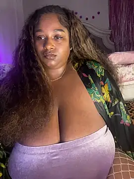 BigFineSelena online show from 05-31-26, 09:27