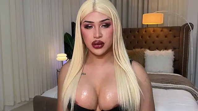 Your Majesty Tyra online show from 02-28-25, 07:48