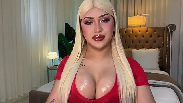 Your Majesty Tyra online show from 03-13-25, 06:16