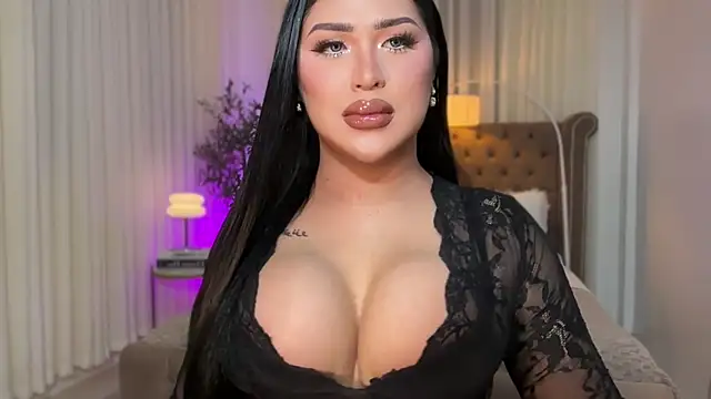 Your Majesty Tyra online show from 09-24-25, 06:06