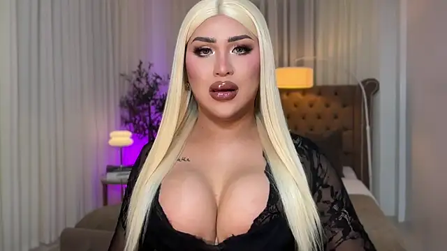 Your Majesty Tyra online show from 10-01-25, 04:51