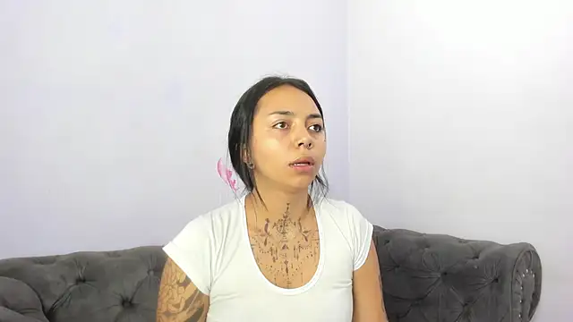 miss soffi  online show from 04-09-26, 12:10