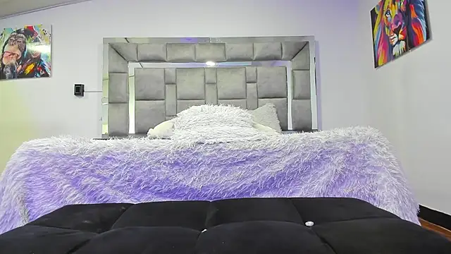 Candy And Andy  online show from 03-26-26, 04:34