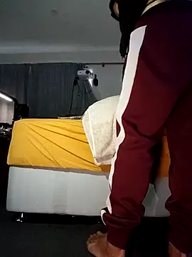 TheTree13 online show from 04-10-26, 06:45