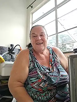 Yaya Mineira online show from 03-12-26, 03:07