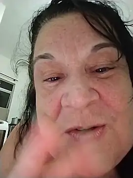 Yaya Mineira online show from 05-15-26, 11:23