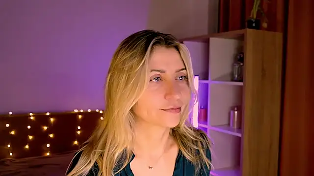 ZoeGrant online show from 03-14-26, 06:30