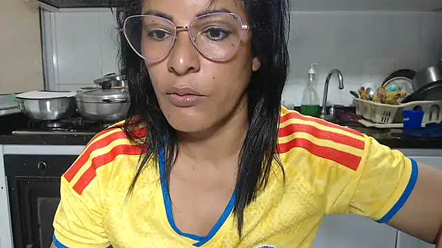Snapshot of kateleyagrey chatting on 06-27-26, 08:03 kateleyagrey online show from 06-27-26, 08:03