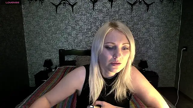 annagreeneyess online show from 04-15-26, 12:34