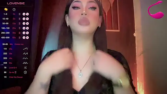 Snapshot of madam_agnes1 chatting on 04-22-26, 01:45 madam agnes1 online show from 04-22-26, 01:45