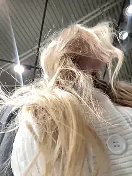 MariaTull online show from 04-08-26, 09:42