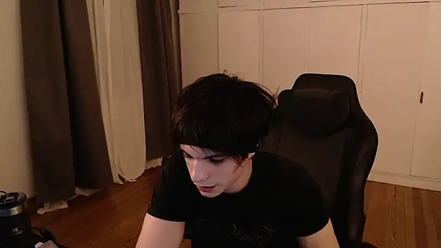 SasukeUhchiaa online show from 01-13-26, 03:01