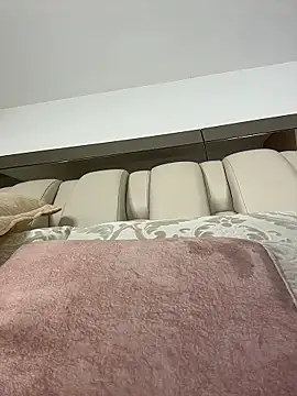 ALISSON FOXXX1 online show from 02-25-26, 10:52