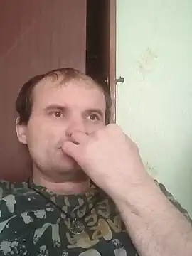 Snapshot of 185322 chatting on 02-02-25, 08:13 185322 online show from 02-02-25, 08:13