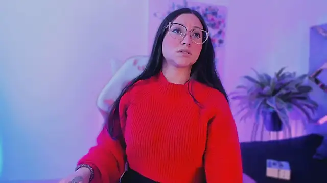 lucy neil online show from 01-11-26, 02:38