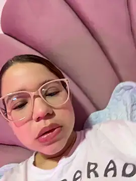 Lucyklein2022 online show from 07-18-26, 03:38