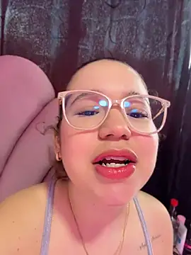 Lucyklein2022 online show from 07-28-26, 03:21