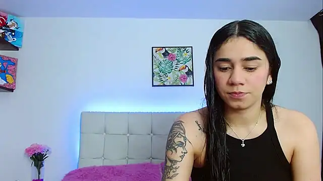 Layla Rachel online show from 01-09-25, 01:18