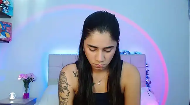 Layla Rachel online show from 03-01-25, 01:00