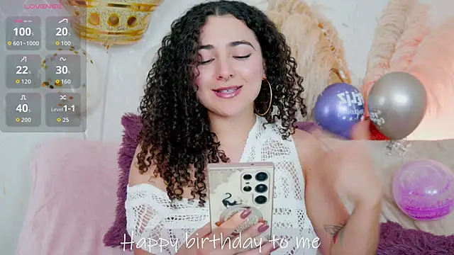 Snapshot of merida_bell18 chatting on 06-29-26, 08:53 merida bell18 online show from 06-29-26, 08:53