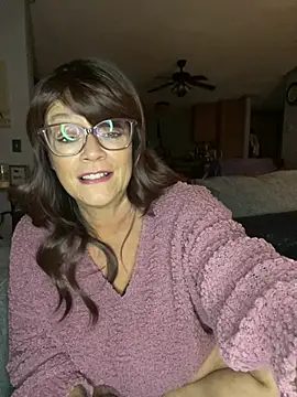 cowgirlc online show from 02-26-25, 03:32