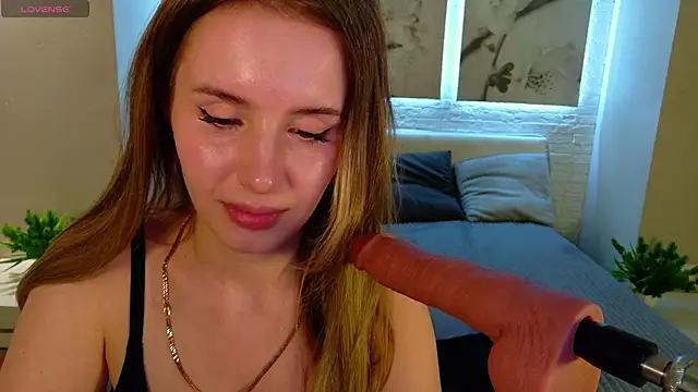 Snapshot of Betty_June chatting on 05-26-26, 08:38 Betty June online show from 05-26-26, 08:38
