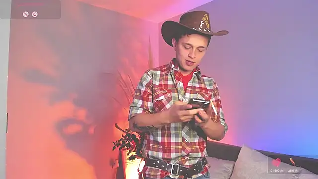 Snapshot of Tim_wolf chatting on 02-19-25, 03:39 Tim wolf online show from 02-19-25, 03:39