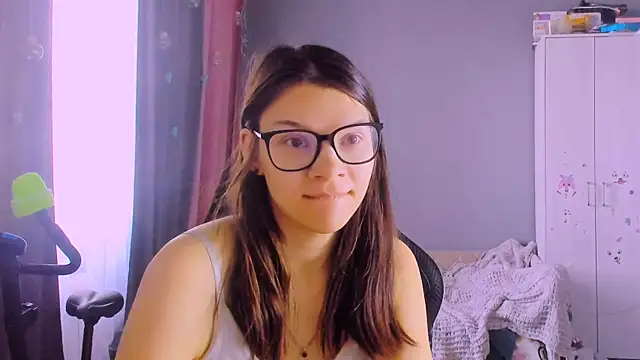 MollyLollipop online show from 04-07-26, 08:15