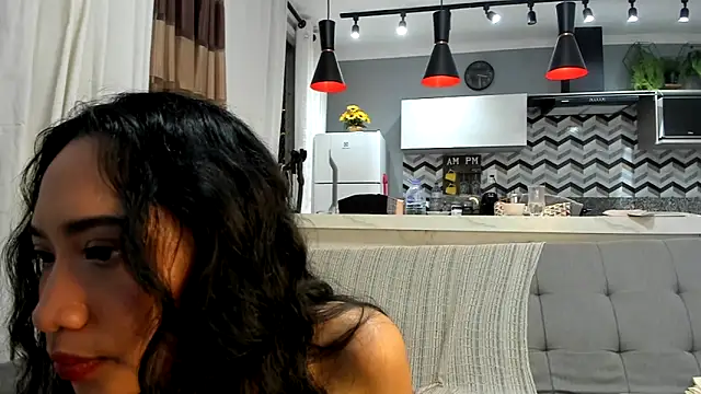 itsyourcassie online show from 02-16-25, 02:42