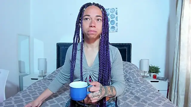 ZulyMichels online show from 04-14-26, 12:33