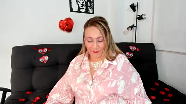 yayita mature online show from 02-14-26, 03:53