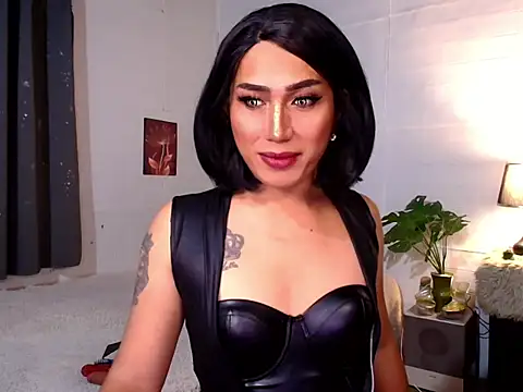 MissMagdalena online show from 12-19-25, 05:31