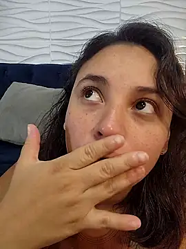 LizzRouse online show from 03-15-26, 01:17