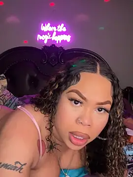 ThickAssRena online show from 07-20-26, 10:39