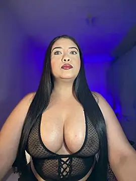 cami ortiz   online show from 06-06-26, 04:50