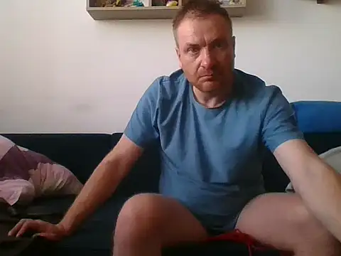 82liska online show from 04-23-26, 04:20