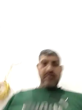 Snapshot of Amandev7 chatting on 02-21-26, 03:40 Amandev7 online show from 02-21-26, 03:40