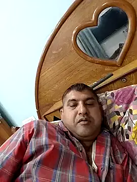 Snapshot of Amandev7 chatting on 03-30-26, 05:03 Amandev7 online show from 03-30-26, 05:03