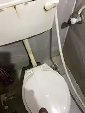 Rahuldhe22 online show from 12-19-24, 09:38