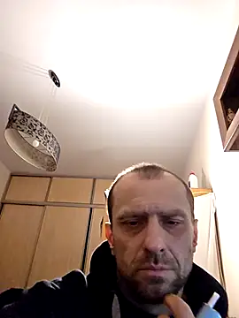 Roman0798 online show from 12-20-25, 05:09