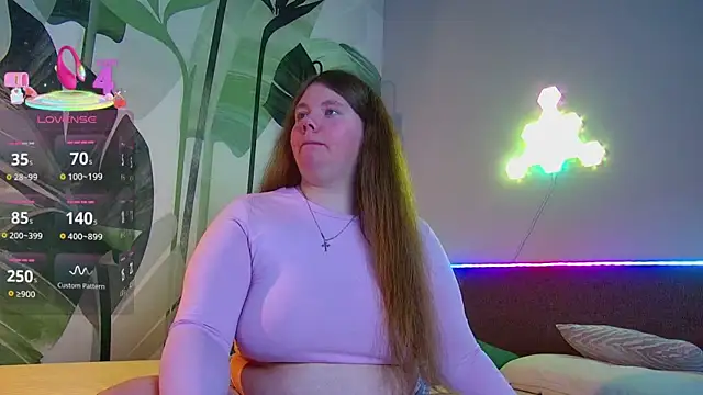 RubyValen online show from 04-06-26, 01:36