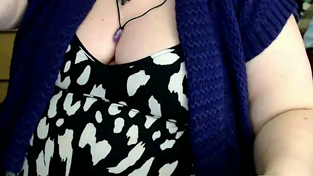 Snapshot of mayasmith chatting on 04-29-26, 06:06 mayasmith online show from 04-29-26, 06:06