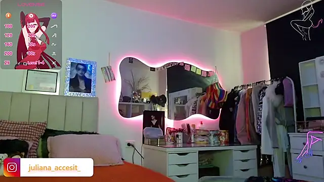 caroline cossei online show from 02-03-26, 01:38