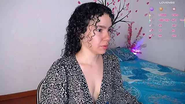 Karolina 1 online show from 07-15-26, 03:12