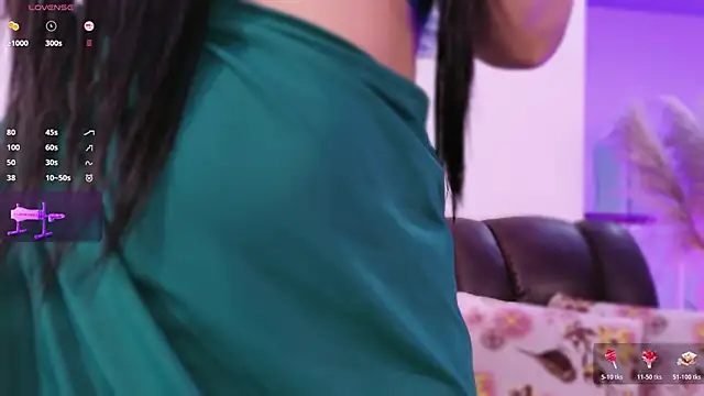 lara giraldo online show from 04-16-26, 12:22