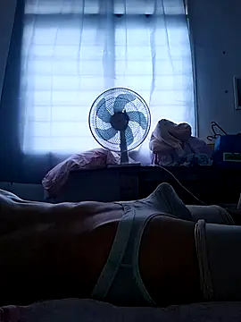 hughug123456 online show from 11-29-25, 11:19