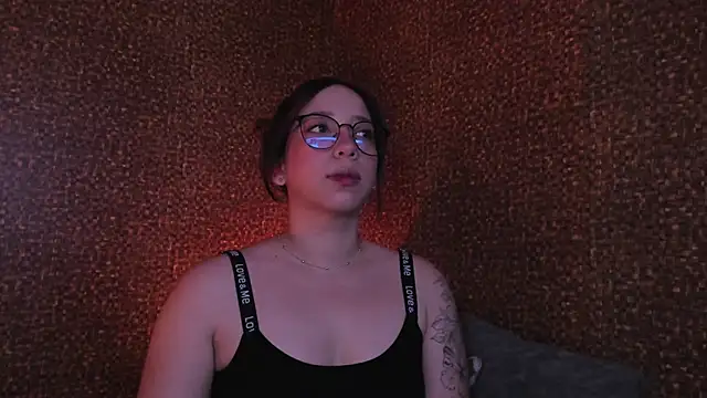 Apartment28 online show from 06-13-26, 02:31