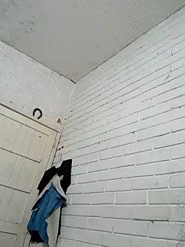 Snapshot of valeriaswang_Lucas chatting on 03-21-26, 01:16 valeriaswang Lucas online show from 03-21-26, 01:16